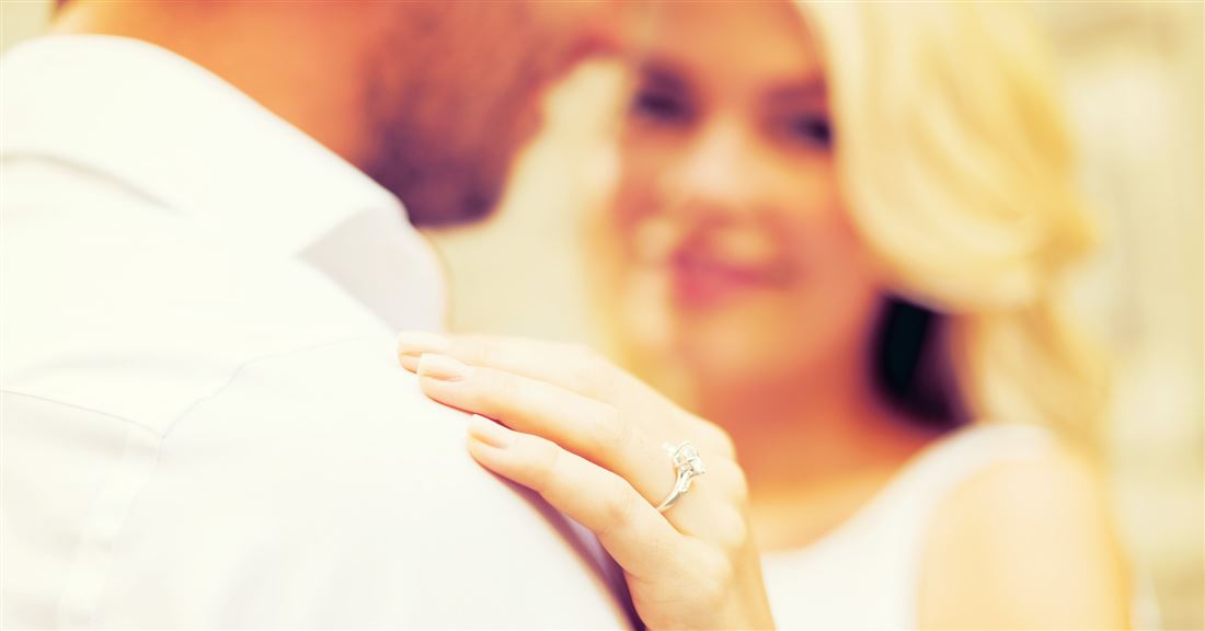 Best Places to Buy an Engagement Ring (1 is Cheapest)