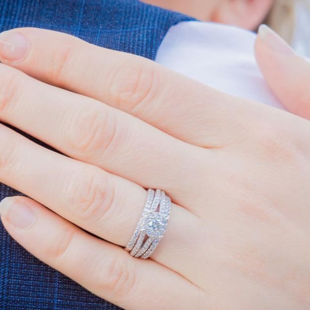 Celebrity Engagement Ring Trends – Check Out Now! — New World Diamonds