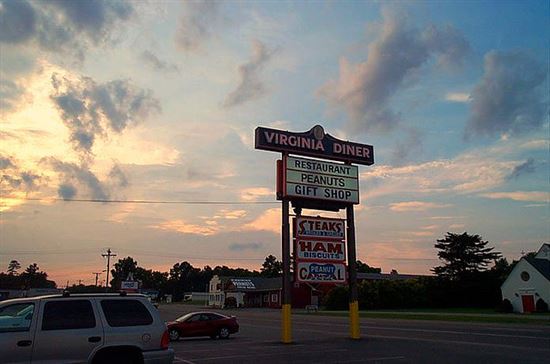 Virginia Diner Sign