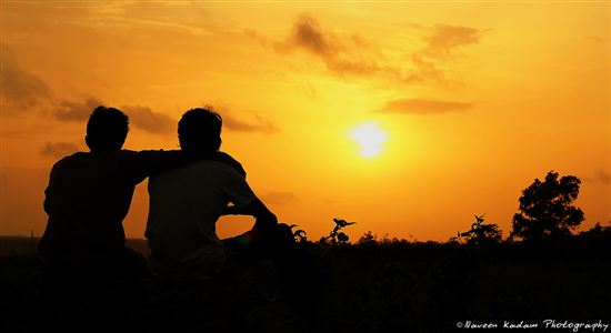 © Naveen Kadam (CC BY 2.0) https://www.flickr.com/photos/naveenkadamphotography/9435277787/