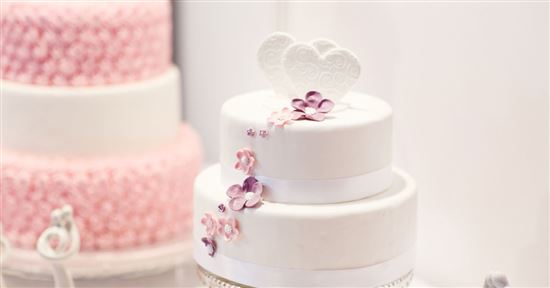 Study: Average Cost of a Wedding Cake