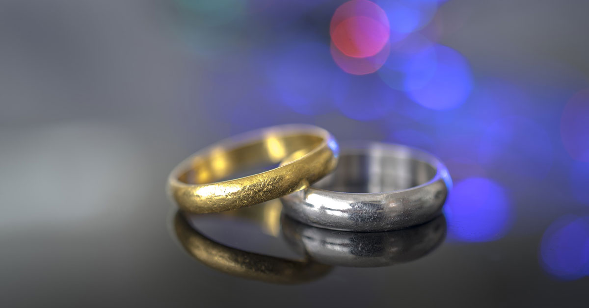 White Gold or Yellow Gold: Which is Better Engagement Ring?