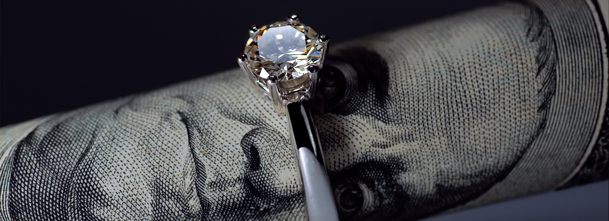 How much should you spend on an engagement ring? | money.co.uk